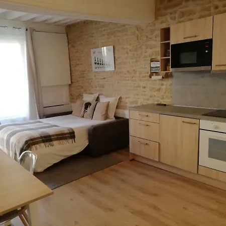 Hotel Le Petit Faubourg *