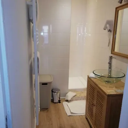 Hotel Le Petit Faubourg Beaune (Cote d'Or)