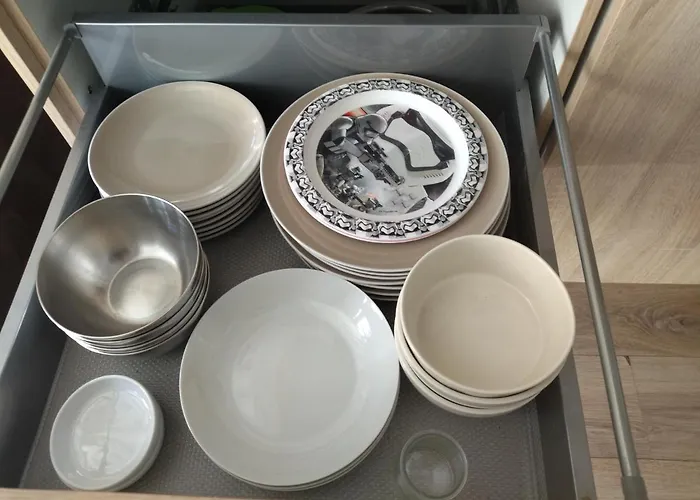 Отель Le Petit Faubourg Бон