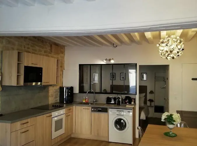 Otel Le Petit Faubourg Beaune (Cote d'Or)